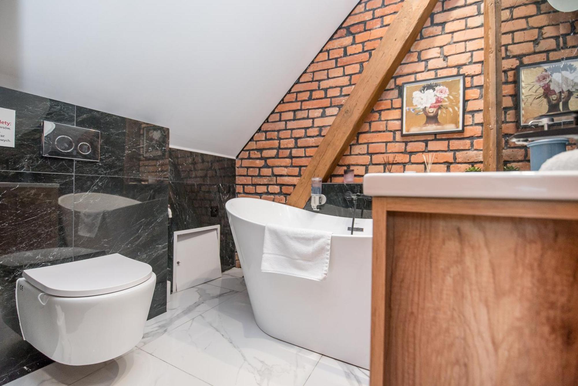 Przytulny Apartament Z Wieza غليفيتسه المظهر الخارجي الصورة